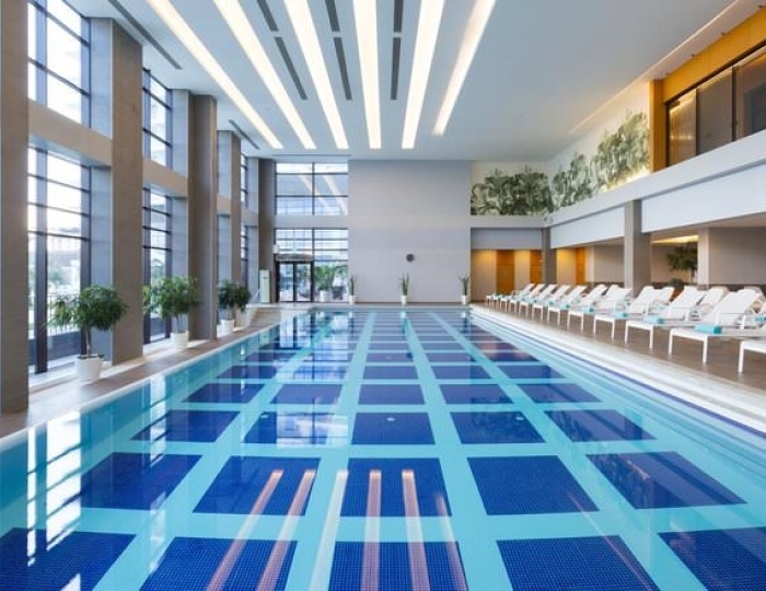 Крытый бассейн - Отель Radisson Collection Paradise Resort & Spa Sochi / Рэдиссон Коллекшн Парадайз Резорт и Спа Сочи