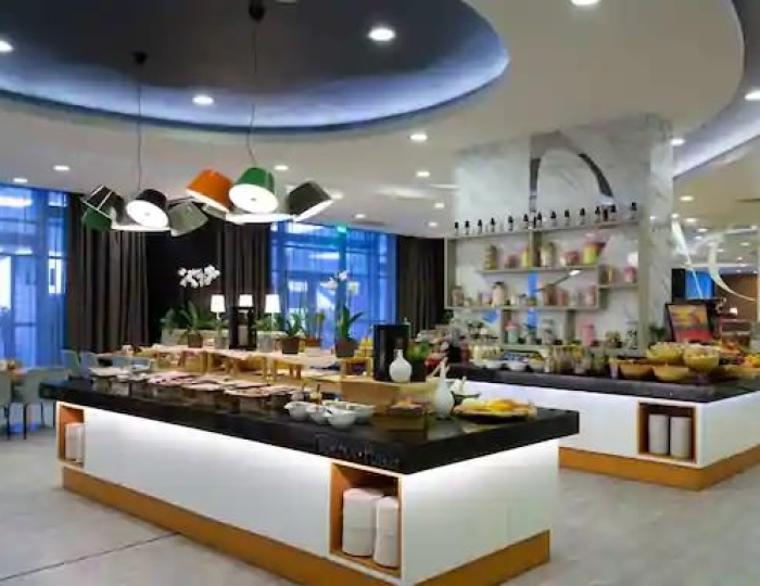 Ресторан Sunsets - Отель Radisson Collection Paradise Resort & Spa Sochi / Рэдиссон Коллекшн Парадайз Резорт и Спа Сочи